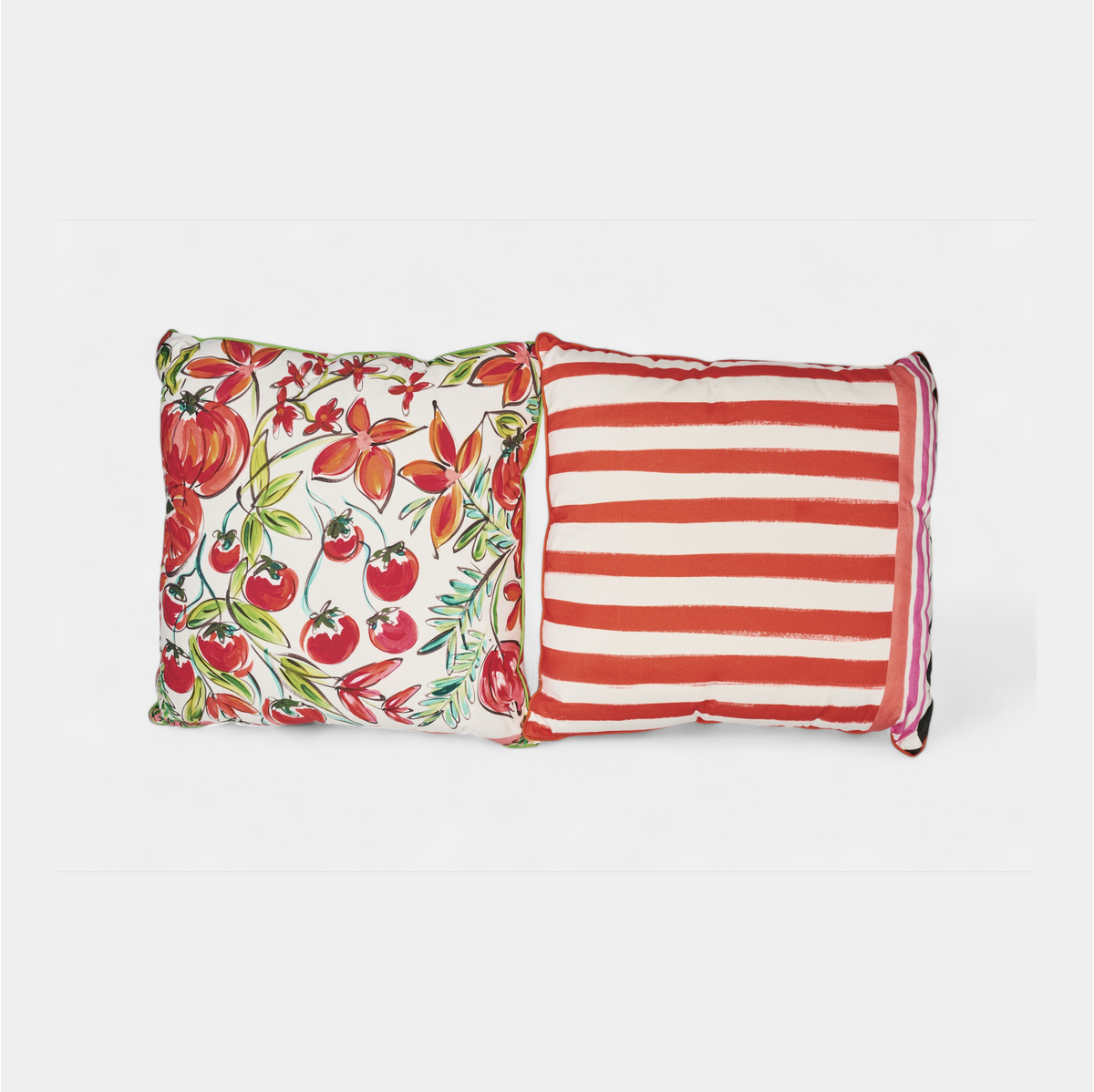 Jay Tomato cushion S
