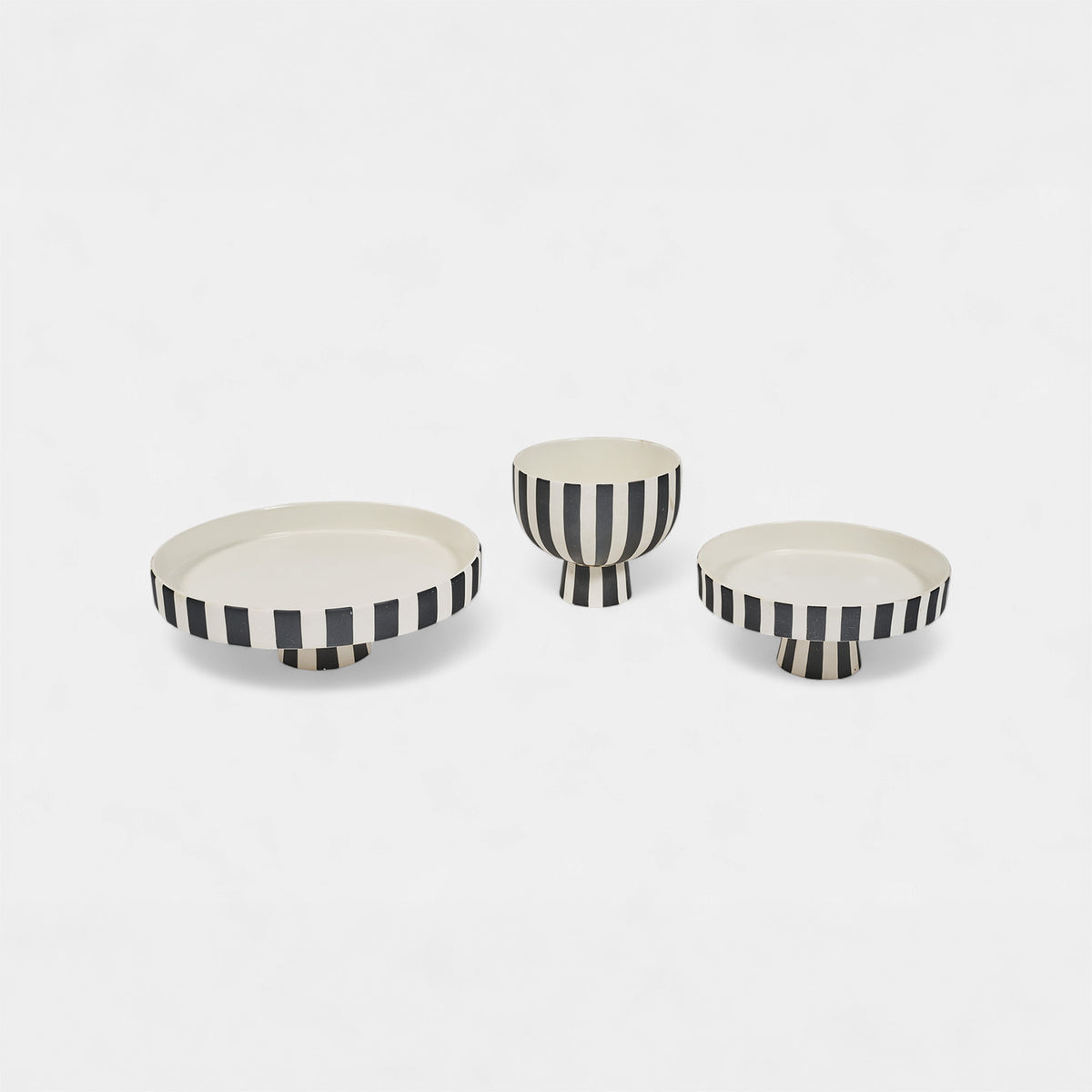 Ceramic Tray Striped Black/White