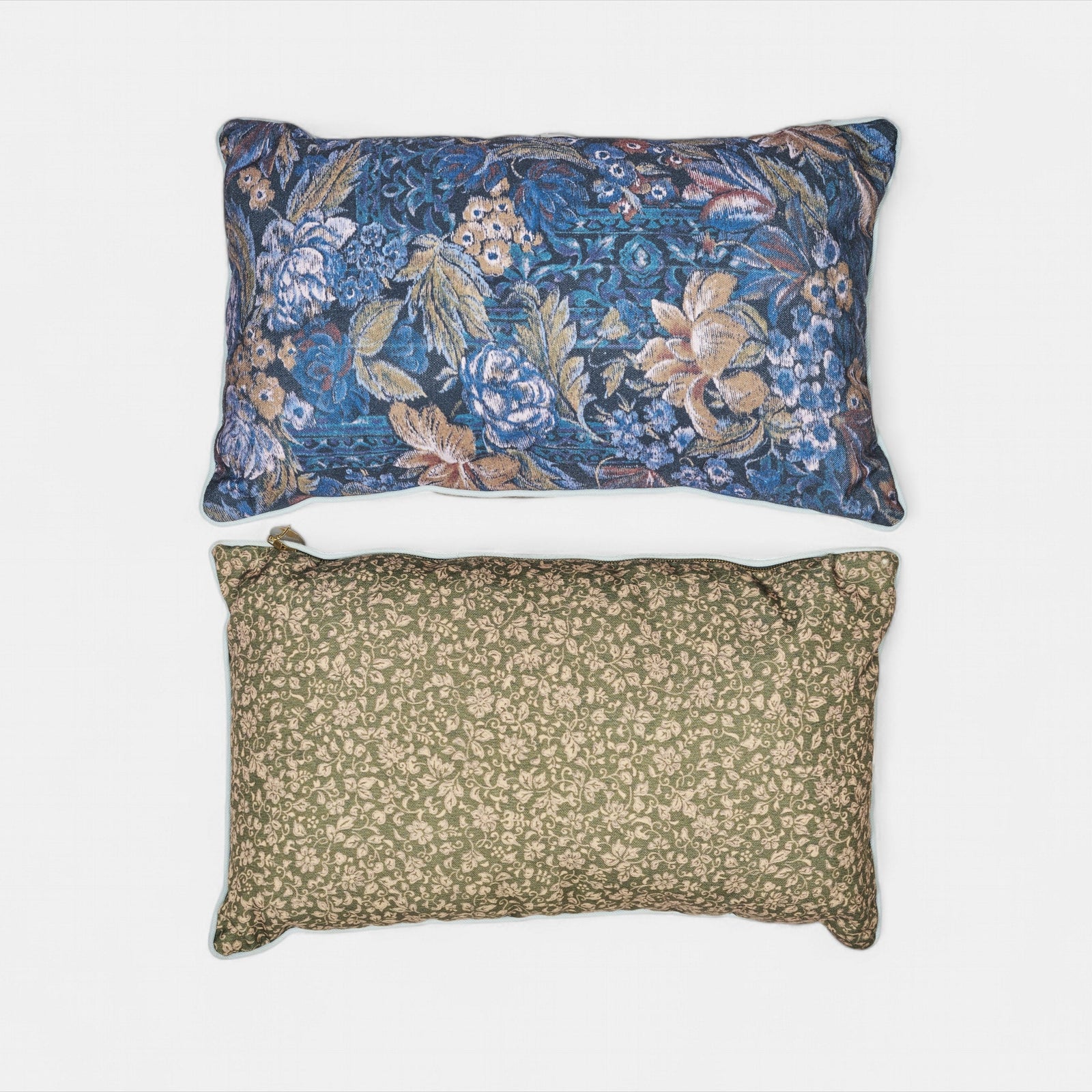 Doris reversible cushion BL/GR