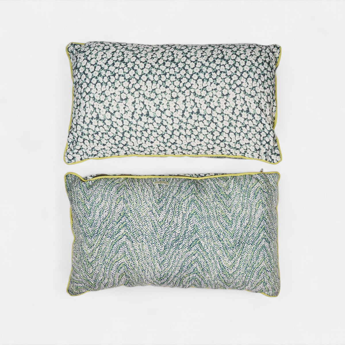 Doris reversible cushion YL/GR