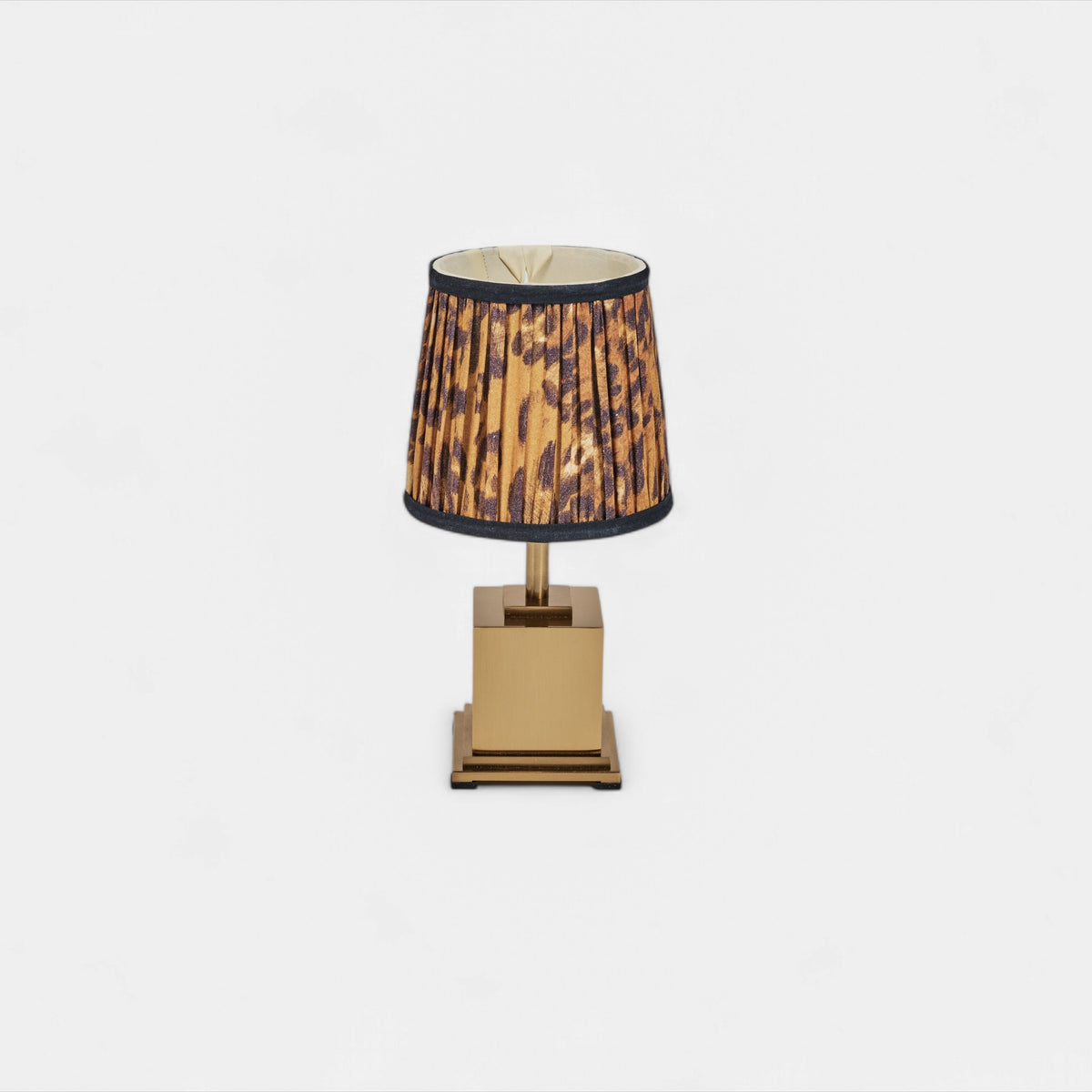 Leopard lamp shade