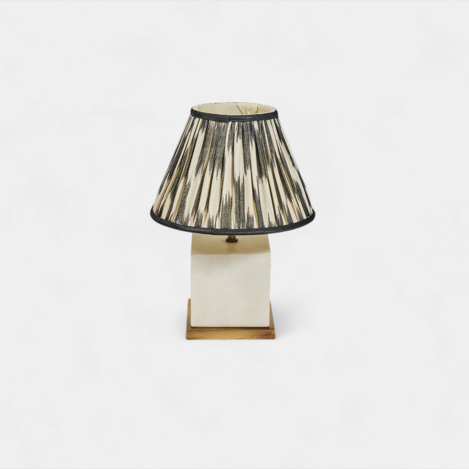 Egg&spoon lamp shade