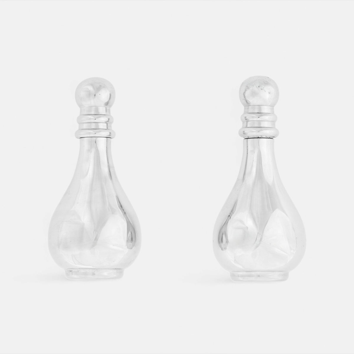 Salt and Pepper Holder