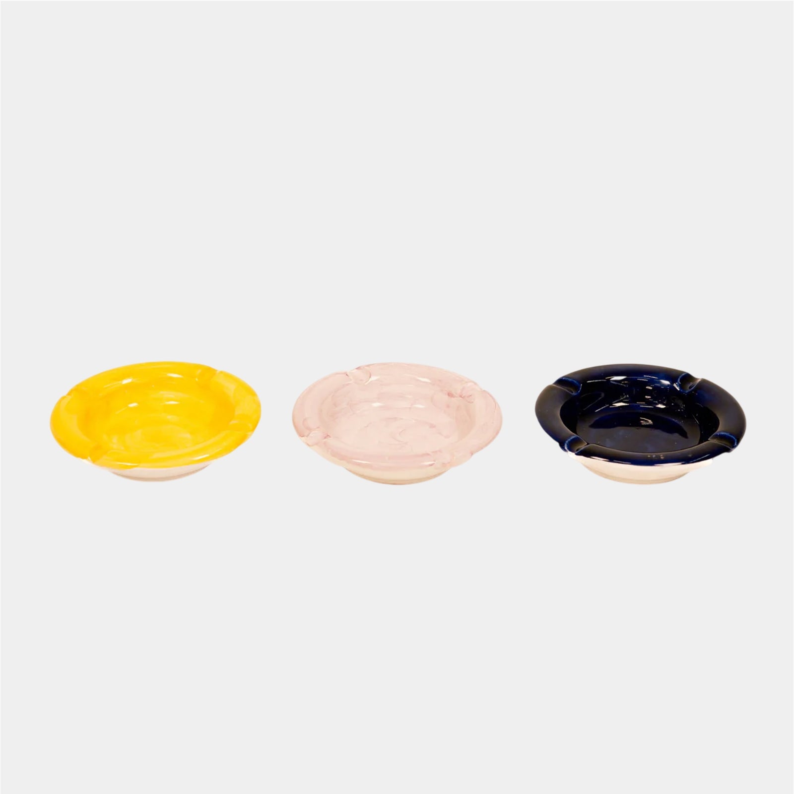 Ashtray 3 colours