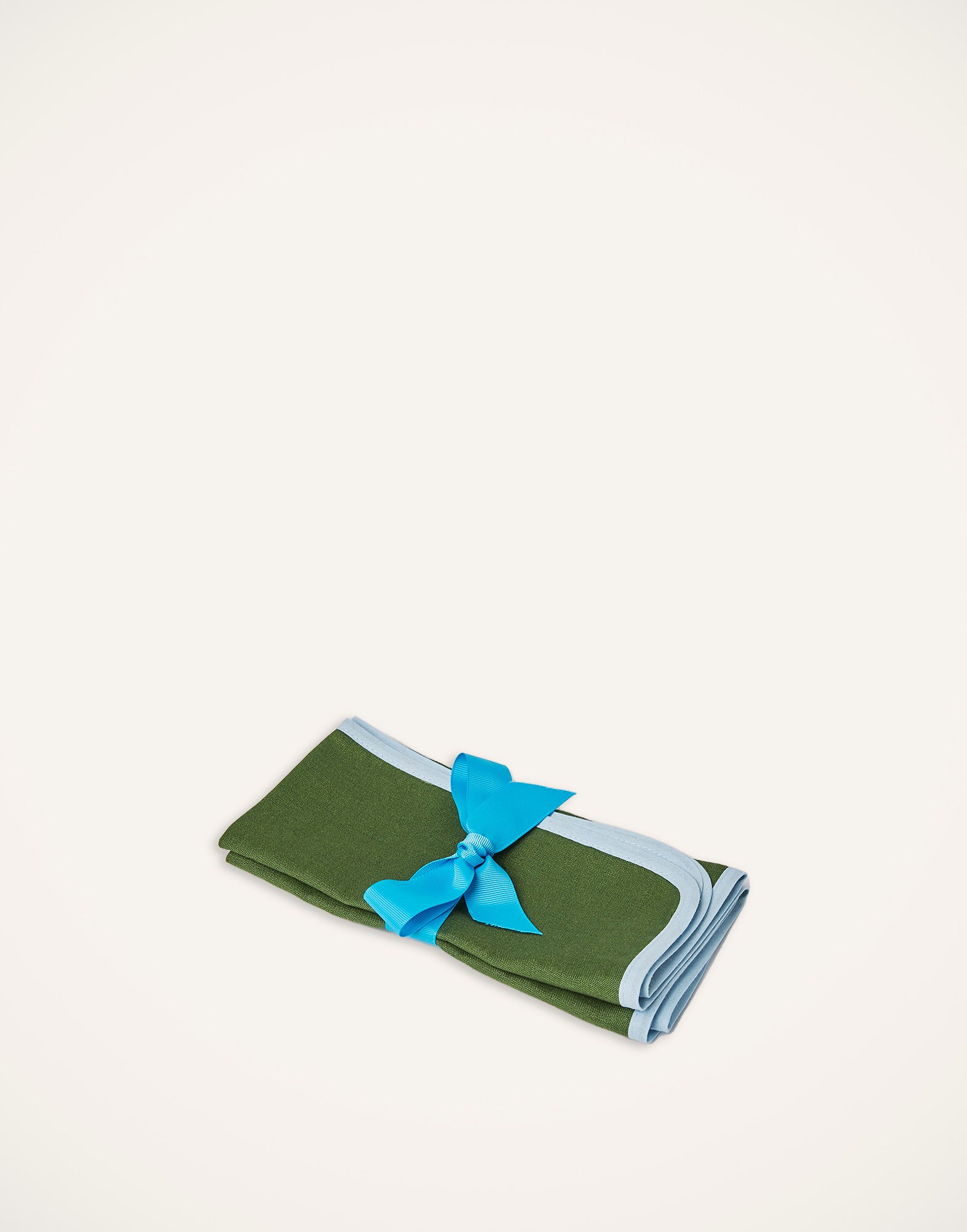 Green Napkin W/blue Border