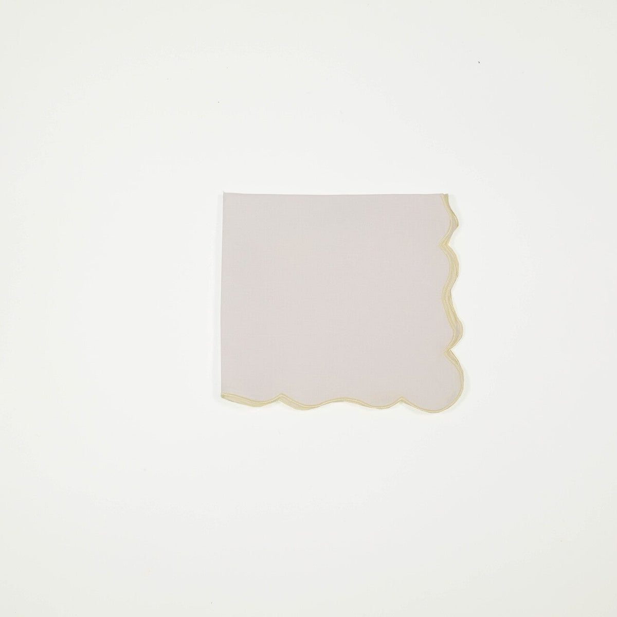 Scalloped Napkin White/Yellow - slim edge
