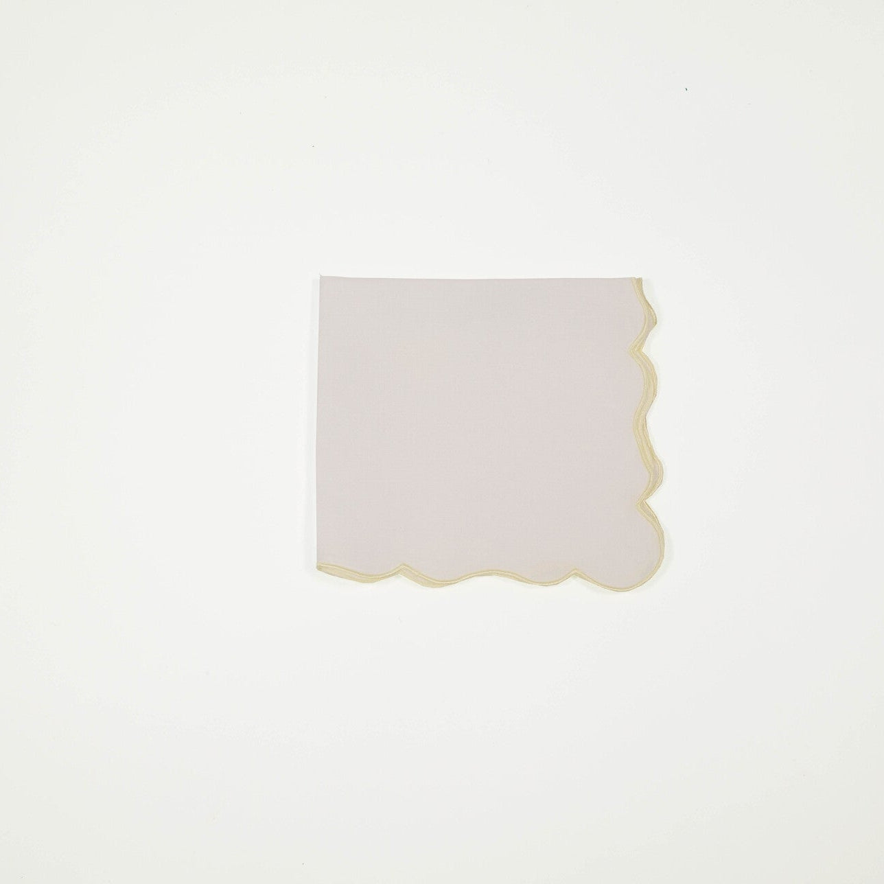 Scalloped Napkin White/Yellow - slim edge
