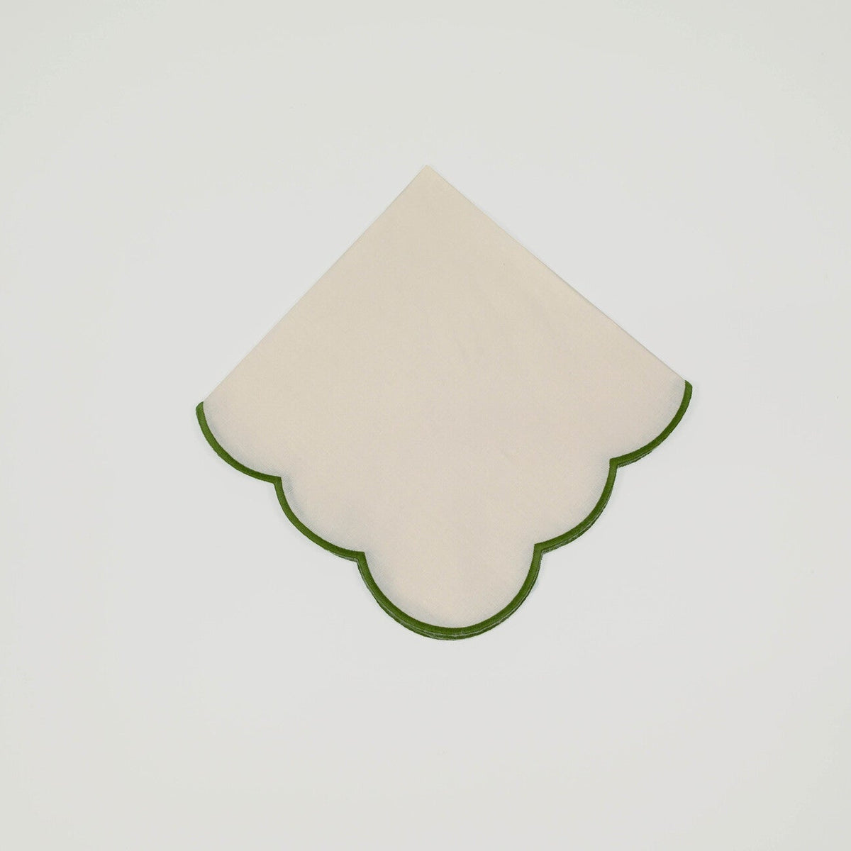 White/Green Scalloped Napkin
